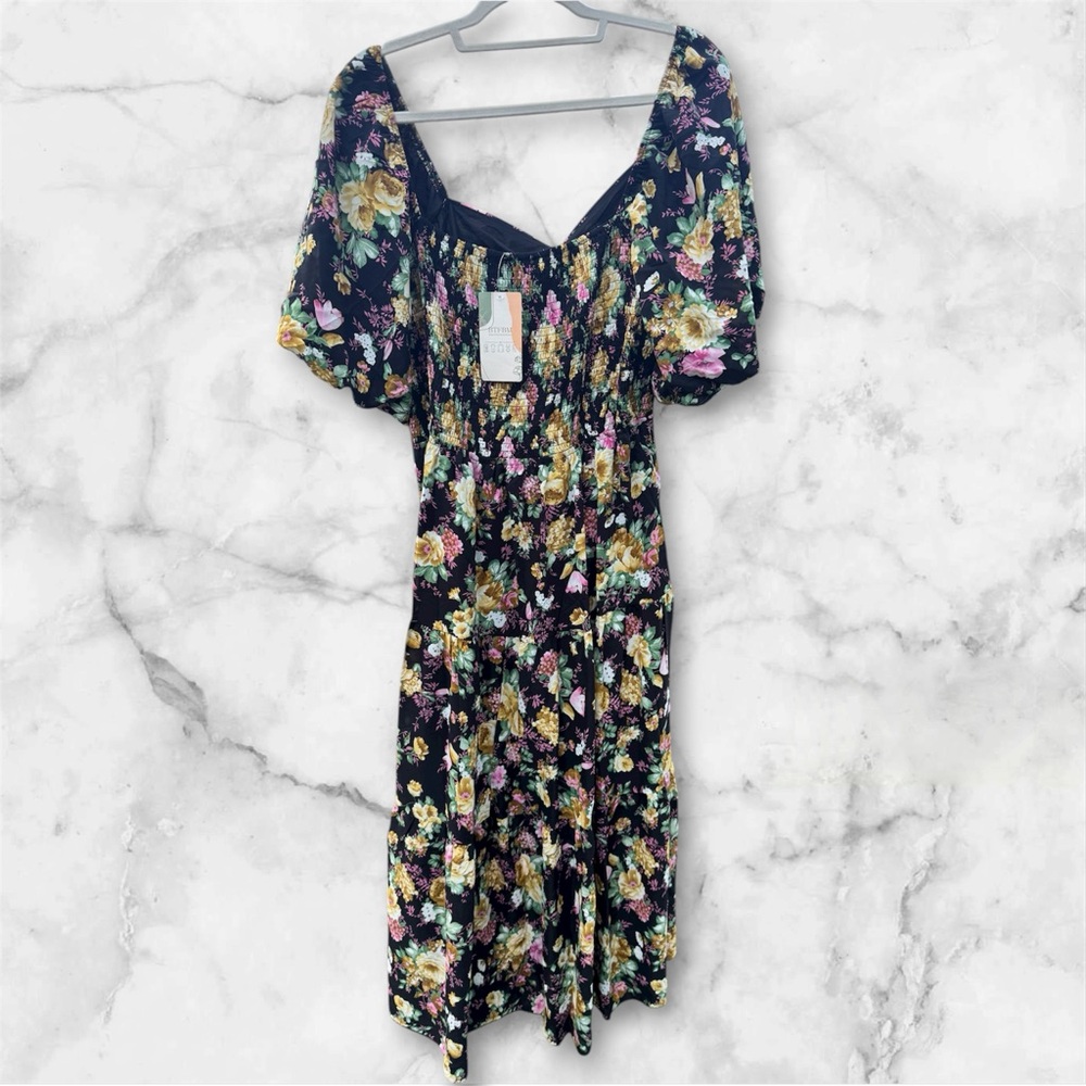 NWT Floral Plus Size Maxi Dress | XXL - Picture 3 of 5